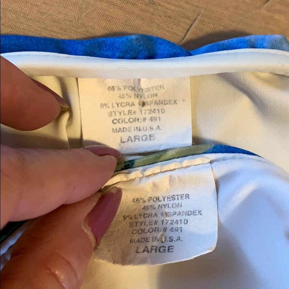 Ocean view bikini EUC - Picture 4 of 4